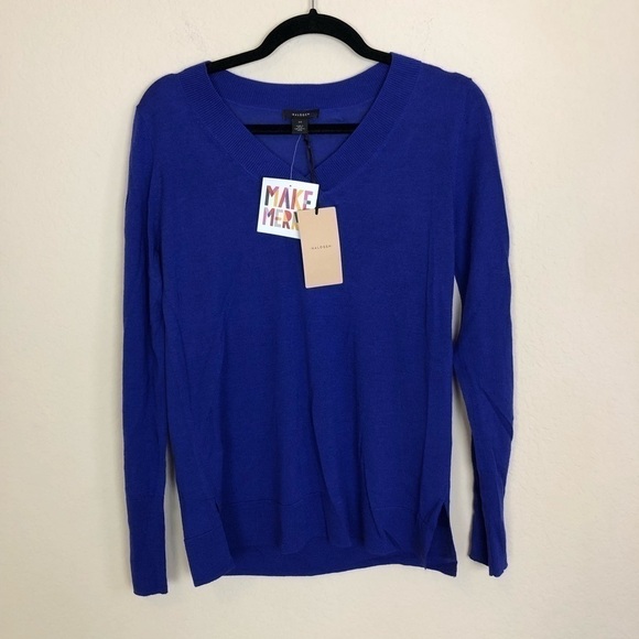 Halogen V-Neck Lightweight Merino Wool Blend Sweater in Royal Neon New With Flaw - Picture 3 of 13